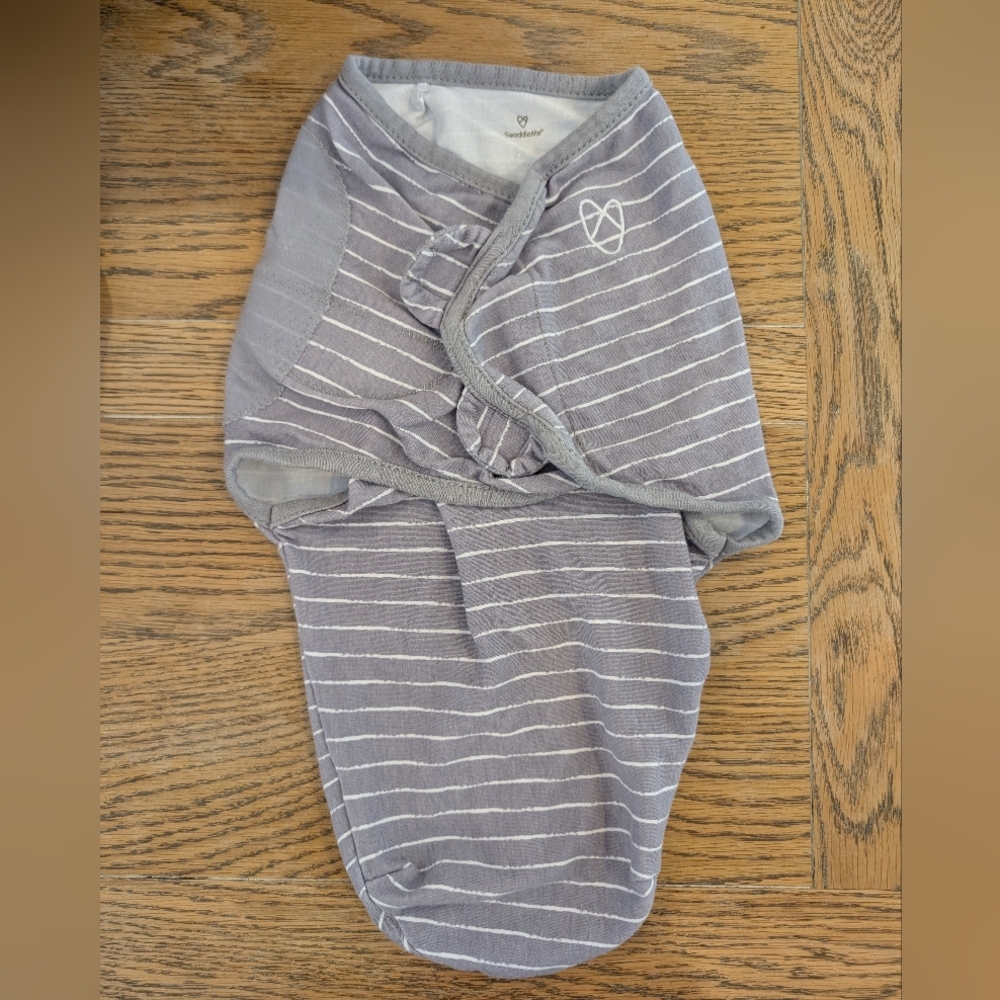 ❤️ 2 for 10 ❤️ SwaddleMe 7-14lbs